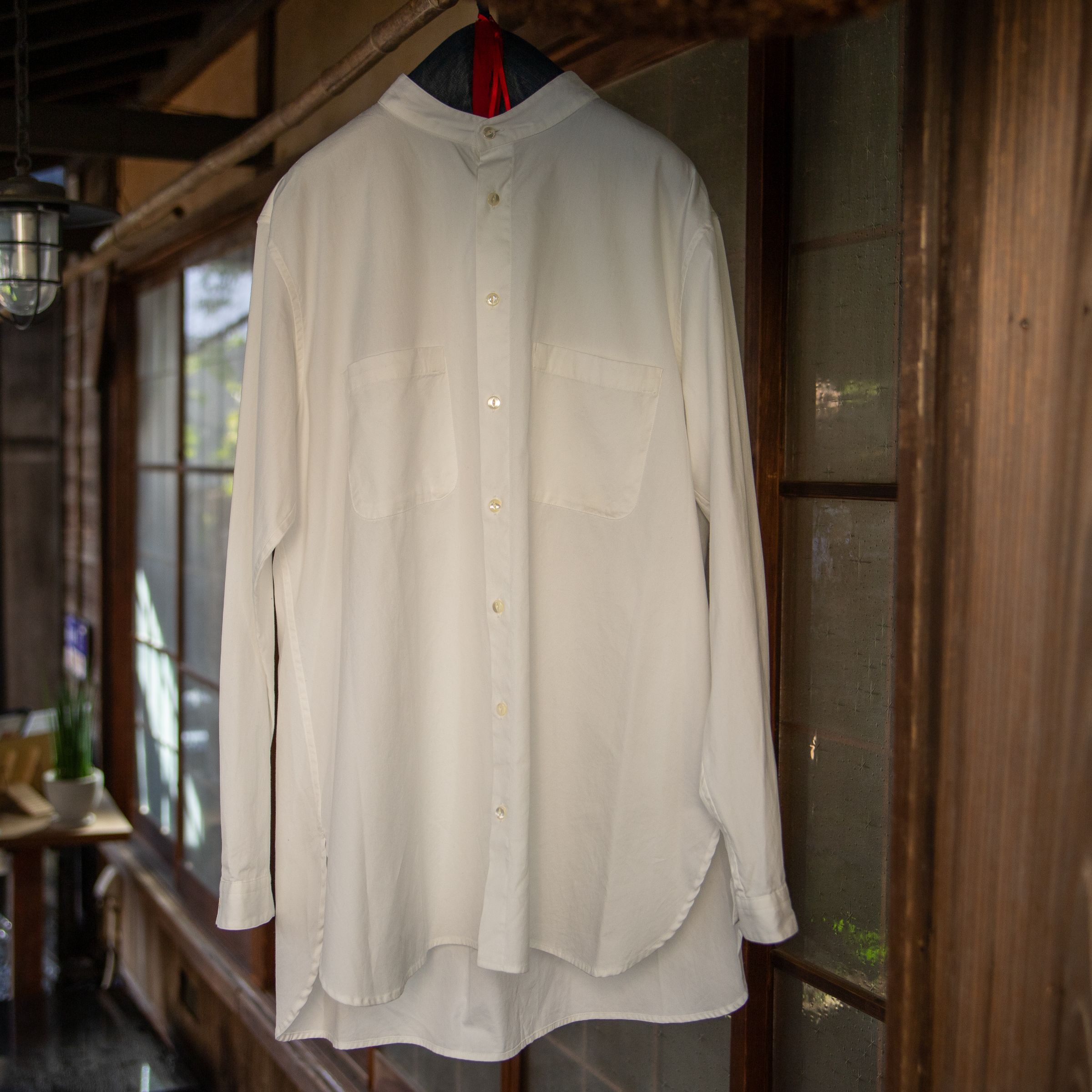 バンドカラーロングシャツ THREE SQUARE]バンドカラーロングシャツ | KOBUNSHA SELECT SHOP
