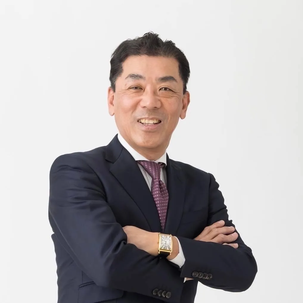 ❷ ヒバ ( 岩松 ） 首長最上株物 ３０年以上 新株が出て居ます T 超巨大な岩松 50年物 岩ヒバ 貴重 山野草 盆栽など ヤブコウジ