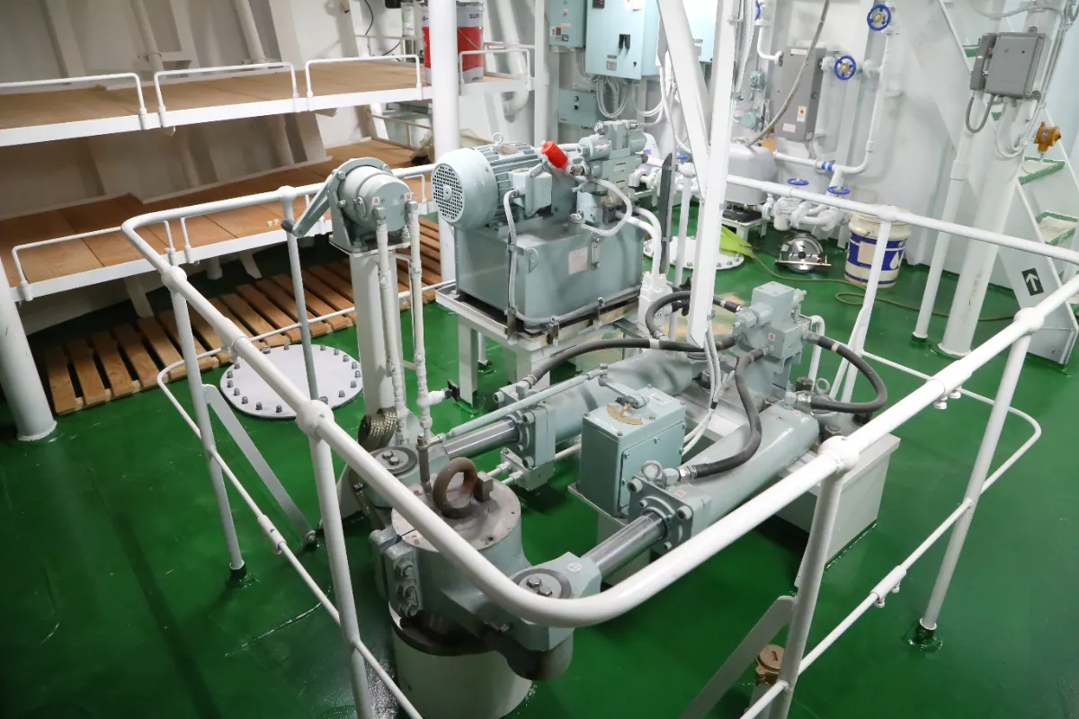 YAMAX株式会社 | 広島県府中市 | 船舶機器
