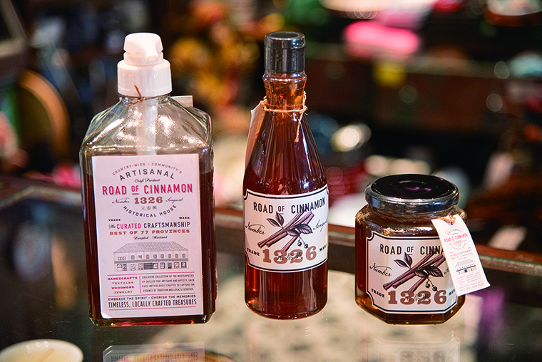 ソンワート通りのタイ工芸品セレクトショップでお買い物5選