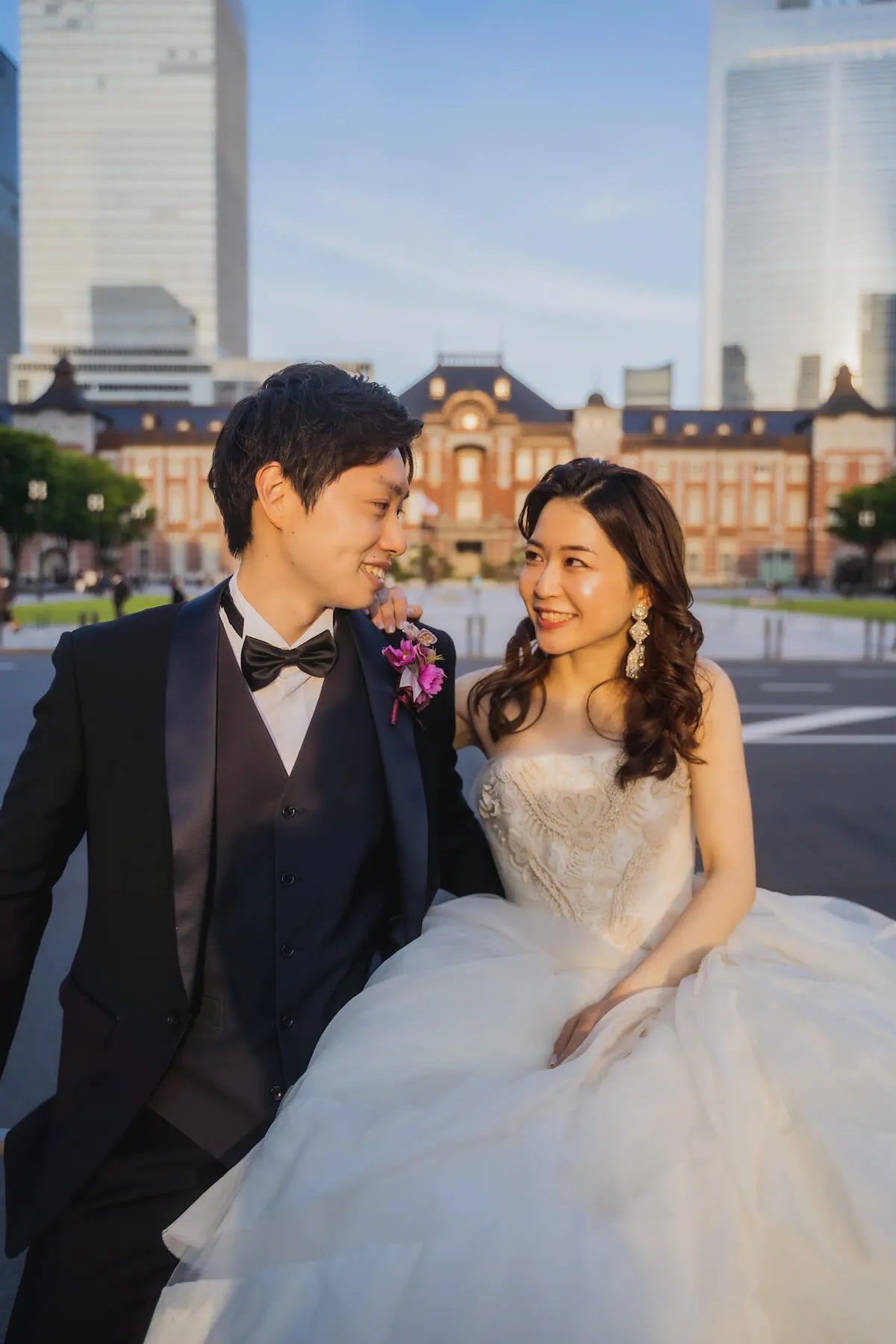 人気が高い white blush By Taffeta White VeraWang Wedding by
