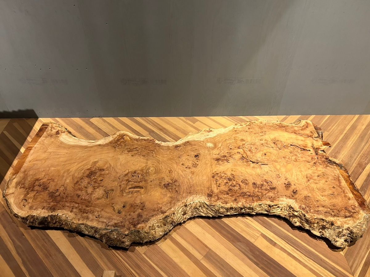 KUKU 株式会社福田工務店 | 一枚板、無垢材、木材加工、製材 | 木と