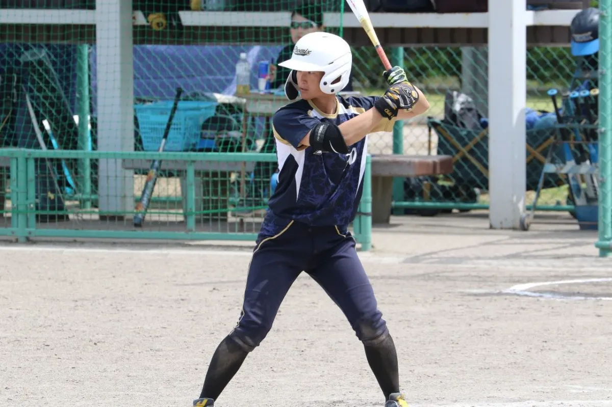 TEAM YARU YARA -坂口智隆率いる女子ソフトボールチーム-