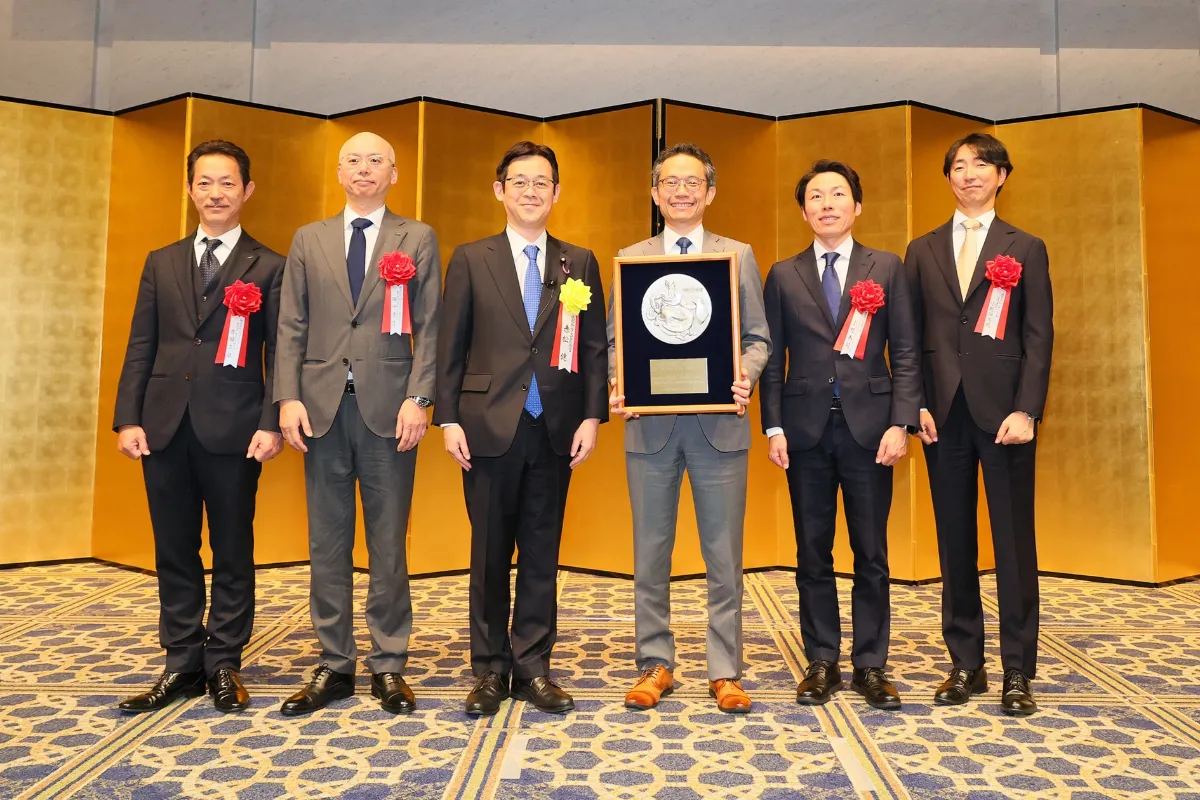 手づくりコットン夜着(真綿引仕上げ)☆内閣総理大臣賞受賞職人製作☆ 内閣総理大臣賞受賞】日刊工業新聞社主催「第54回日本産業技術大賞