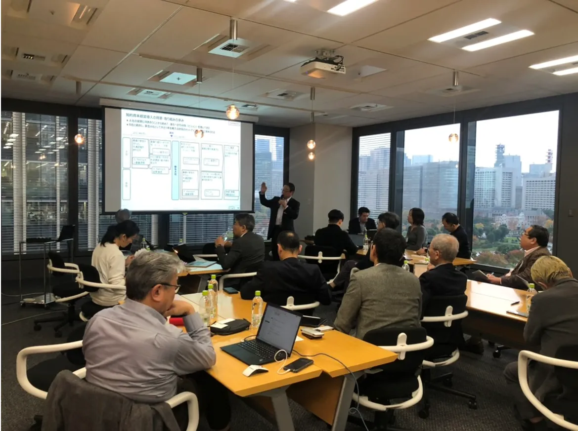 【中古】 海外広報 政府と企業の緊急課題/有斐閣/飯田経夫 中古】 海外広報 政府と企業の緊急課題/有斐閣/飯田経夫 海外