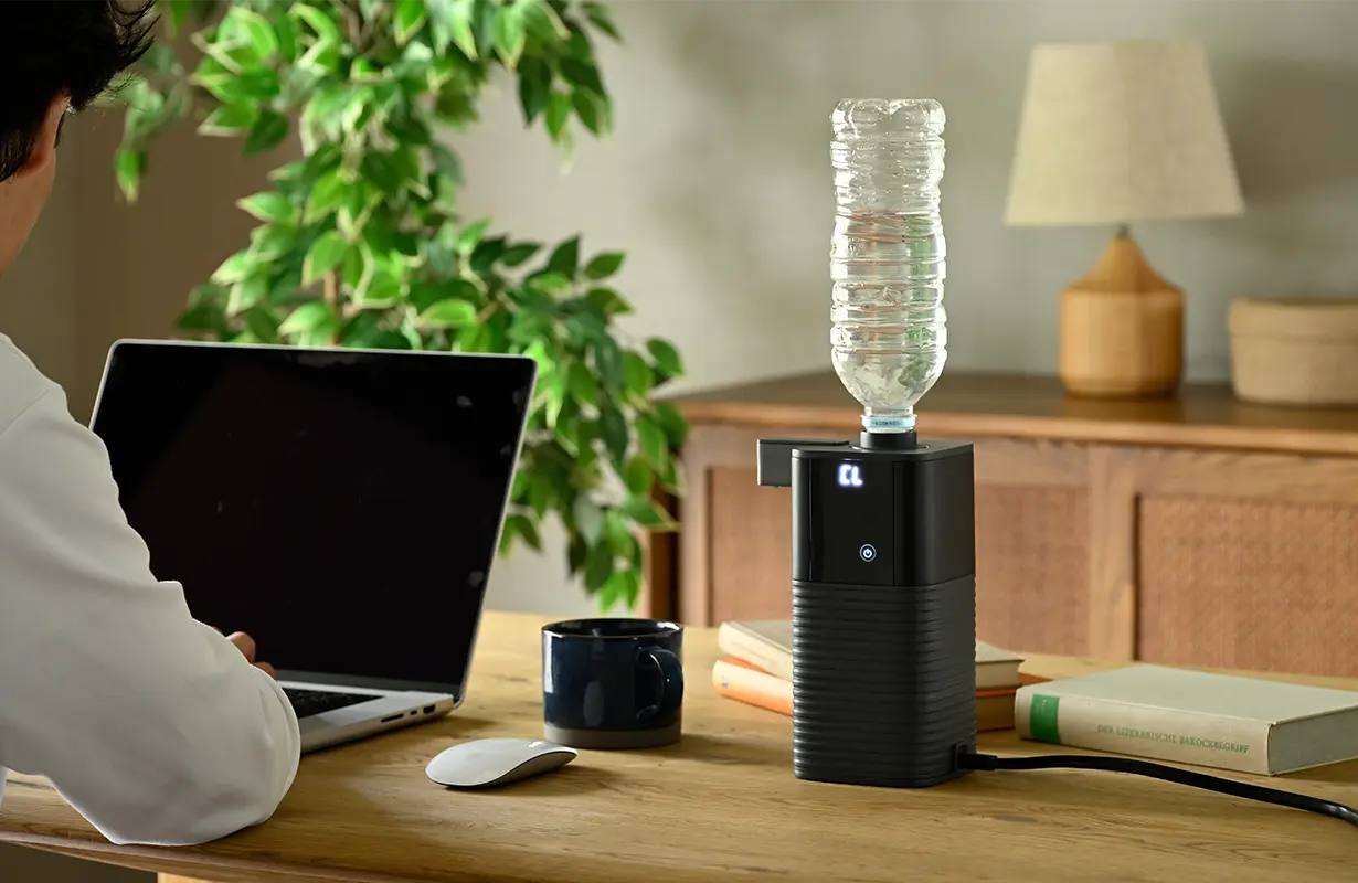 カップ麺もノーストレス！瞬間すぎる「湯沸かしポット」 ｜MakuakeMagazine