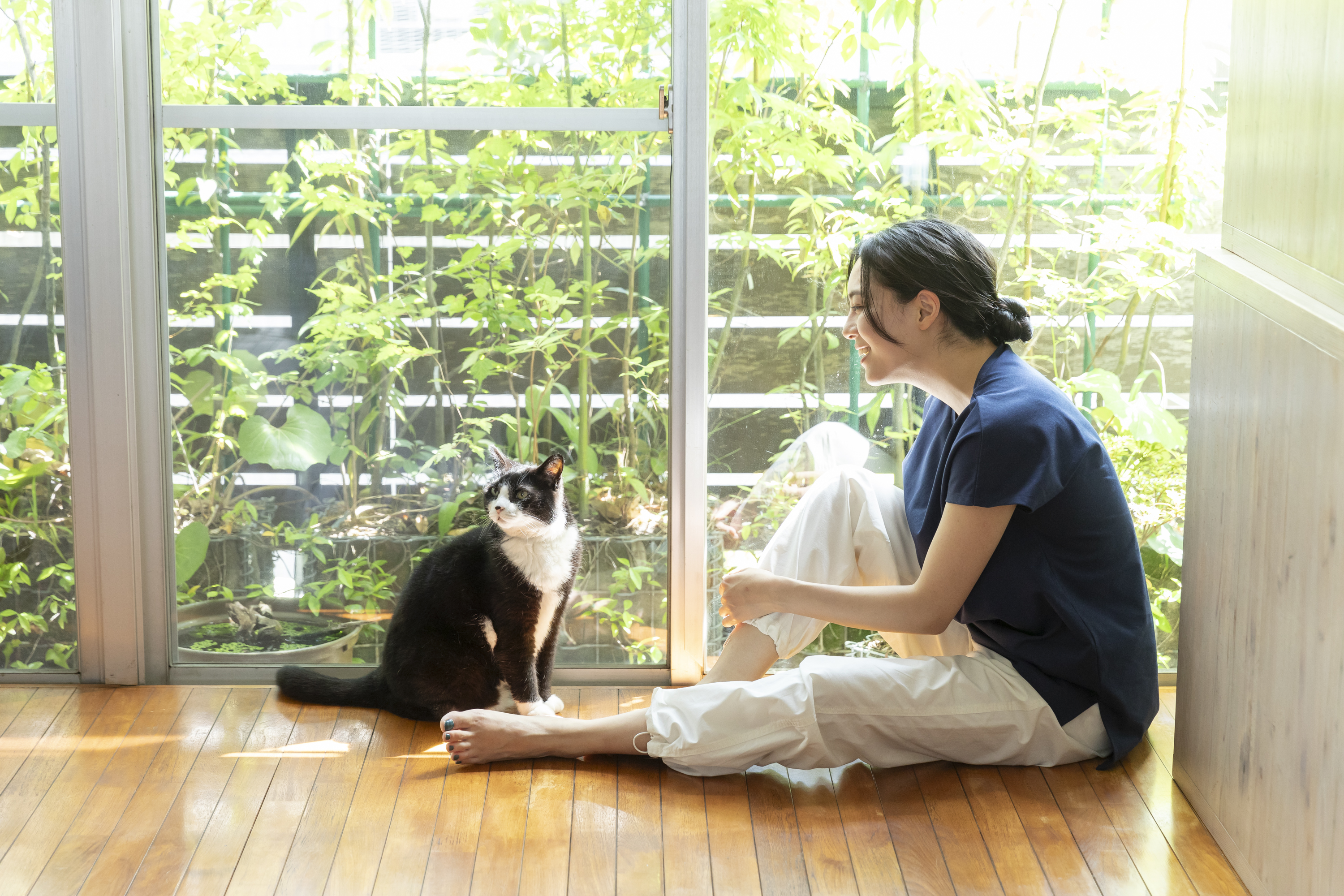 素肌に一枚、すごい開放感！あの「ノーブラTシャツ」第二弾