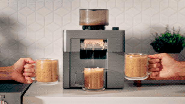 たった1分でカフェクオリティ。「フローズン革命」が楽しそう