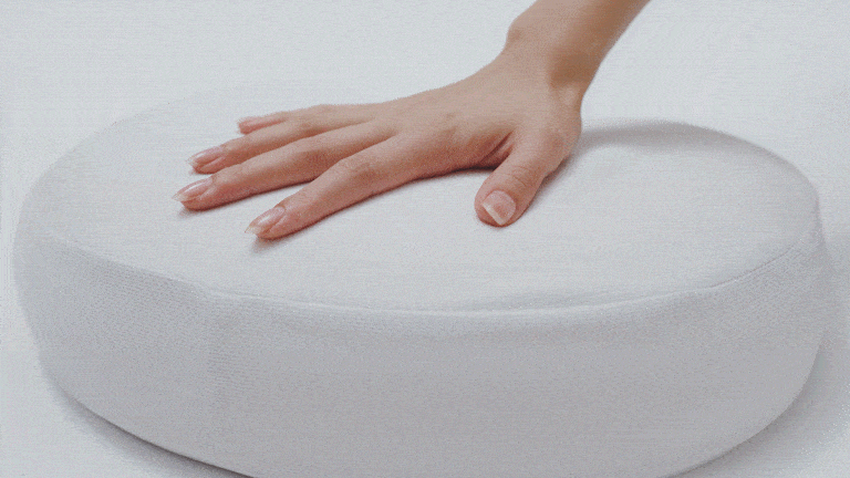 INTONE PILLOW ホワイト ビーン型 INTONE PILLOW ホワイト ビーン型 INTONE PILLOW ホワイト ビーン型