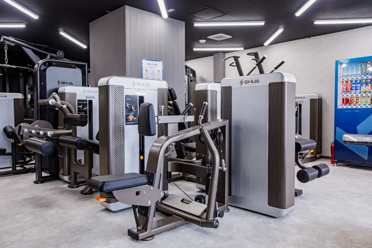 LifeFit（ライフフィット）｜24時間・年中無休の本格フィットネスジム