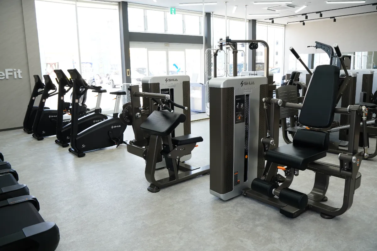 LifeFit（ライフフィット）｜24時間・年中無休の本格フィットネスジム