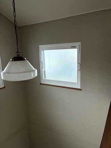 内窓設置|吹き抜けの高い場所の窓もOK