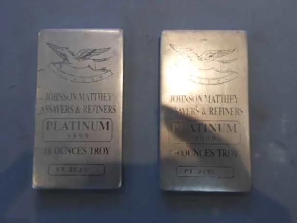 偽物情報] JOHNSON MATTHEY プラチナ16OZインゴット2枚 | 株式