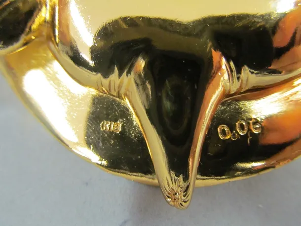 偽物情報] K18刻印・ダイヤ入り亀の置物 | 株式会社ネットジャパン