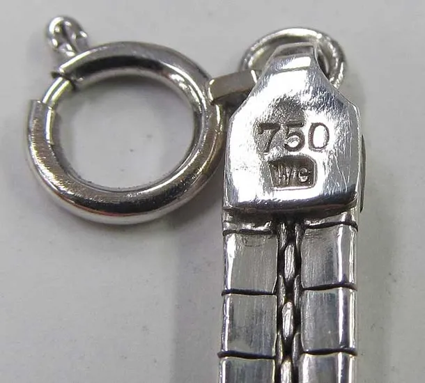 偽物情報] 750WG ITALY刻印ネックレス | 株式会社ネットジャパン