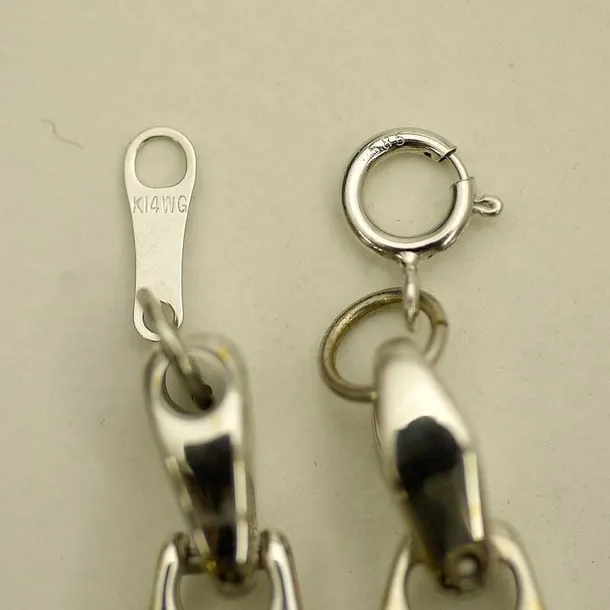 s-610x610_v-fs_webp_f643a6f2-