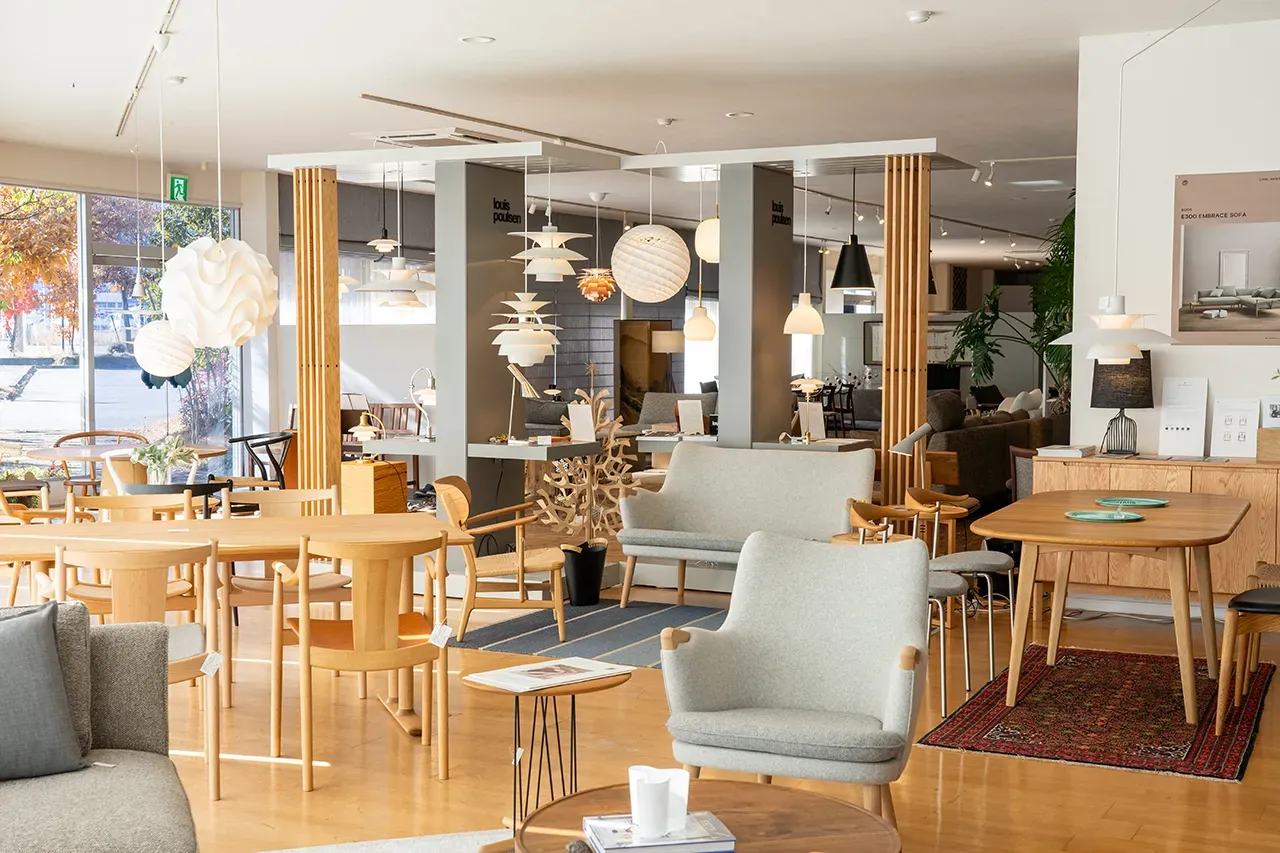 心地よさを大切に暮らす 軽井沢らしいインテリア ｜軽井沢の別荘・住宅