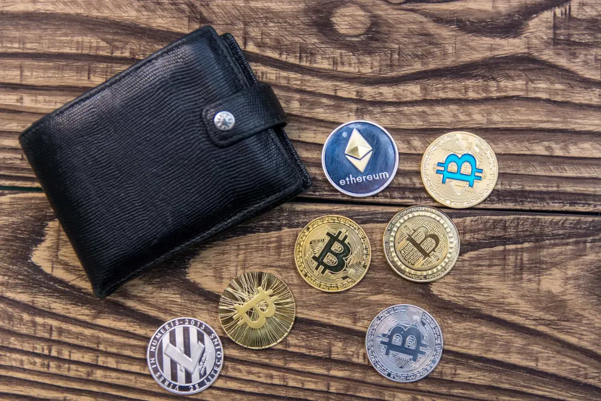 仮想通貨で不労所得を得る方法5選！簡単に始められる仮想通貨運用法