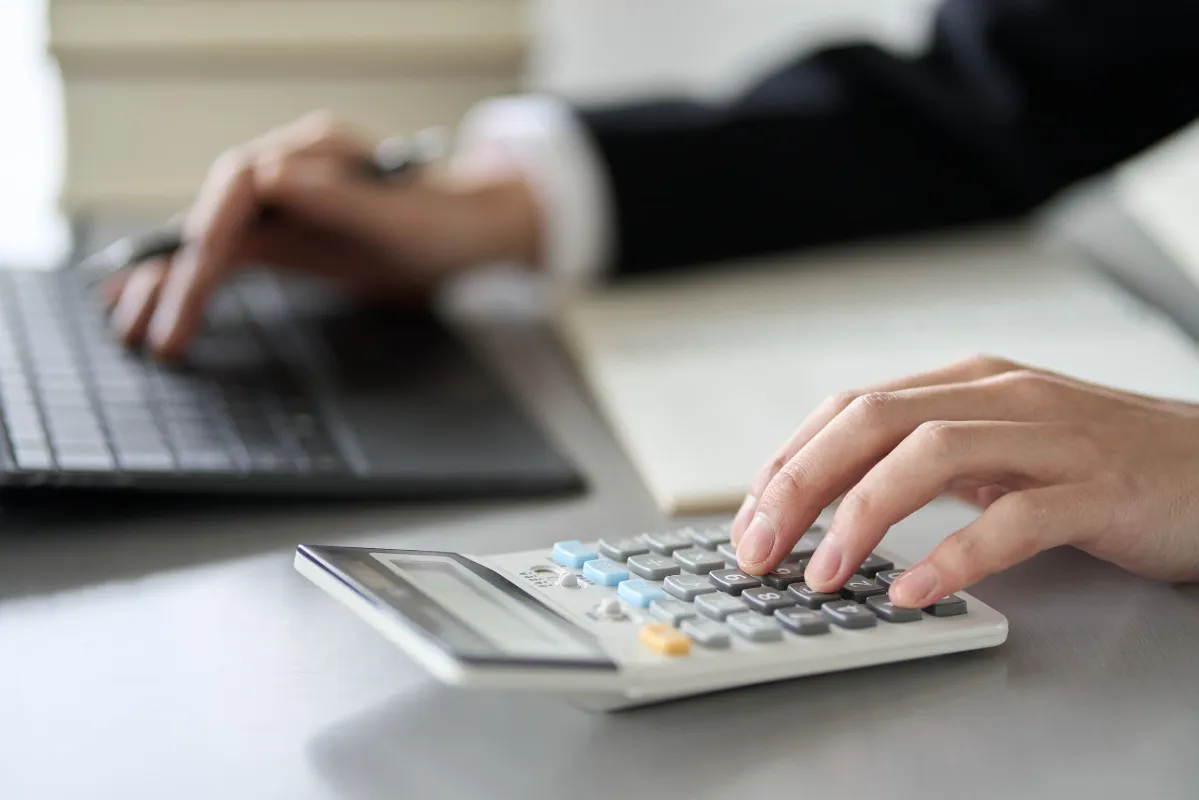 楽天ポイントでビットコイン運用すると税金は？知らないと損する3つの課税タイミングを解説