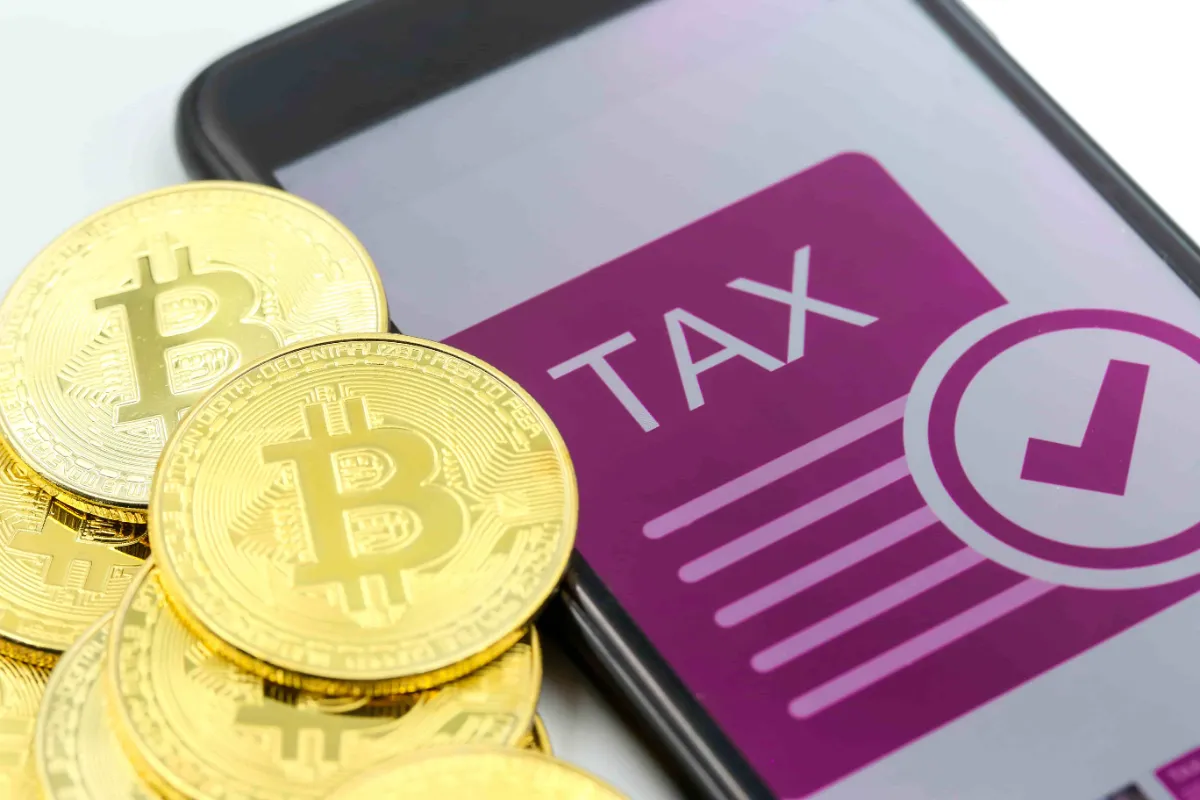 法人向け】仮想通貨(暗号資産)を取り扱う事業者が支払う税金は？計算方法も紹介