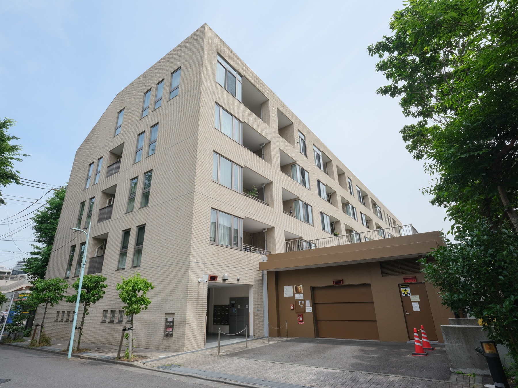 Brillia目黒東山の外観1