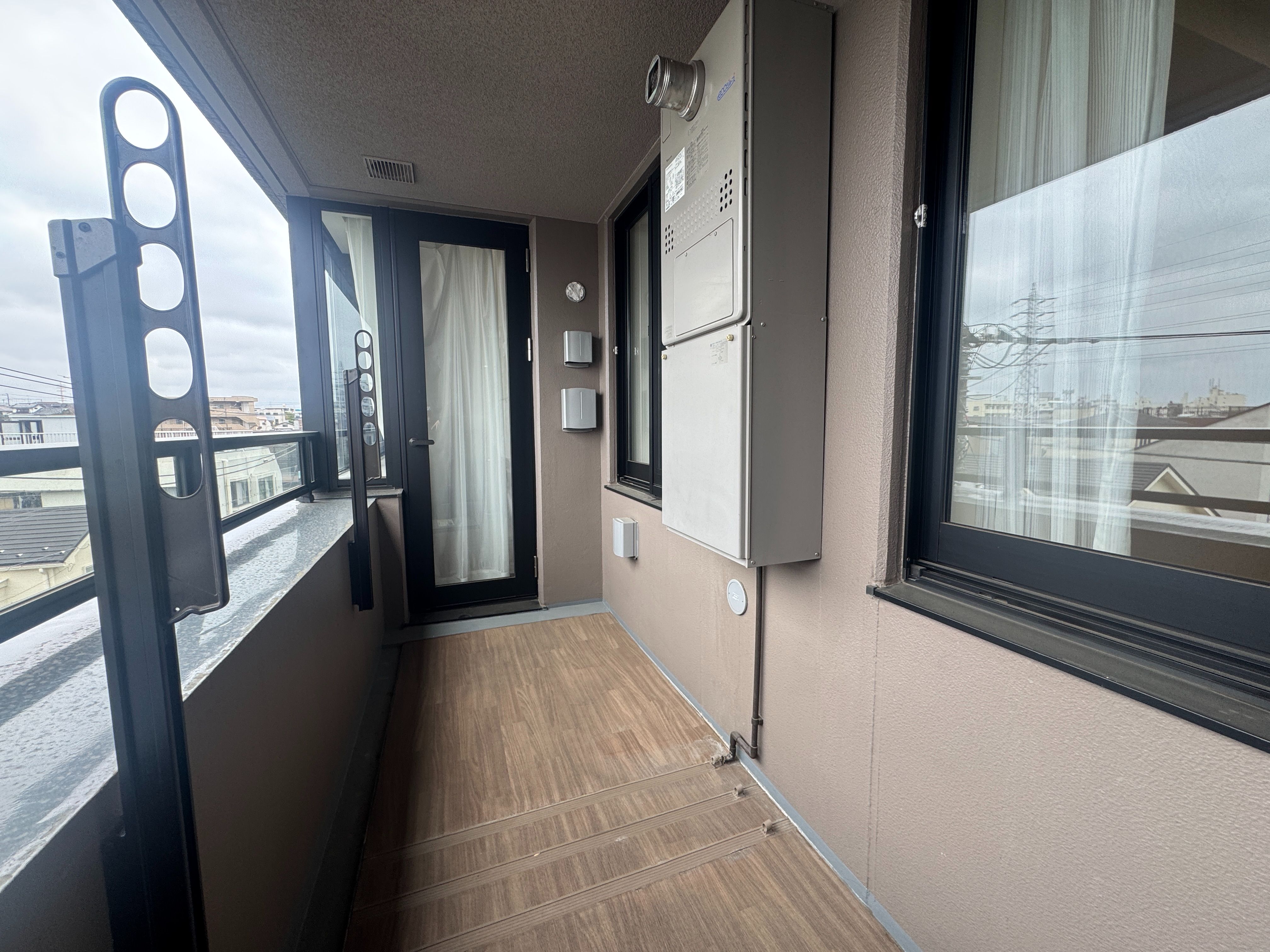 ウエリス下北沢のバルコニー1