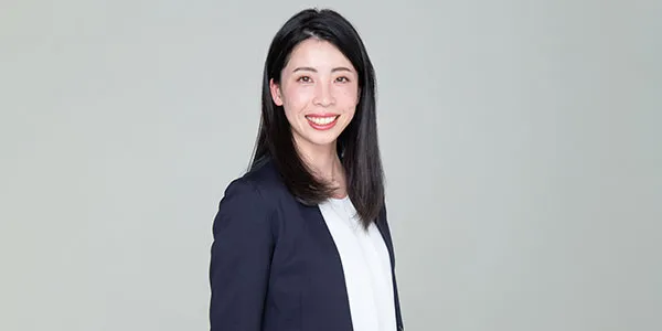 (株)RevComn 岸本和香菜