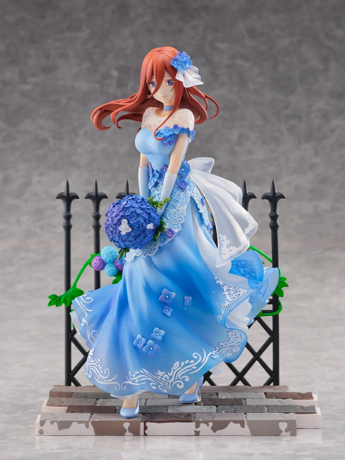 Design COCO │ PRODUCTS │ 映画「五等分の花嫁」中野 三玖