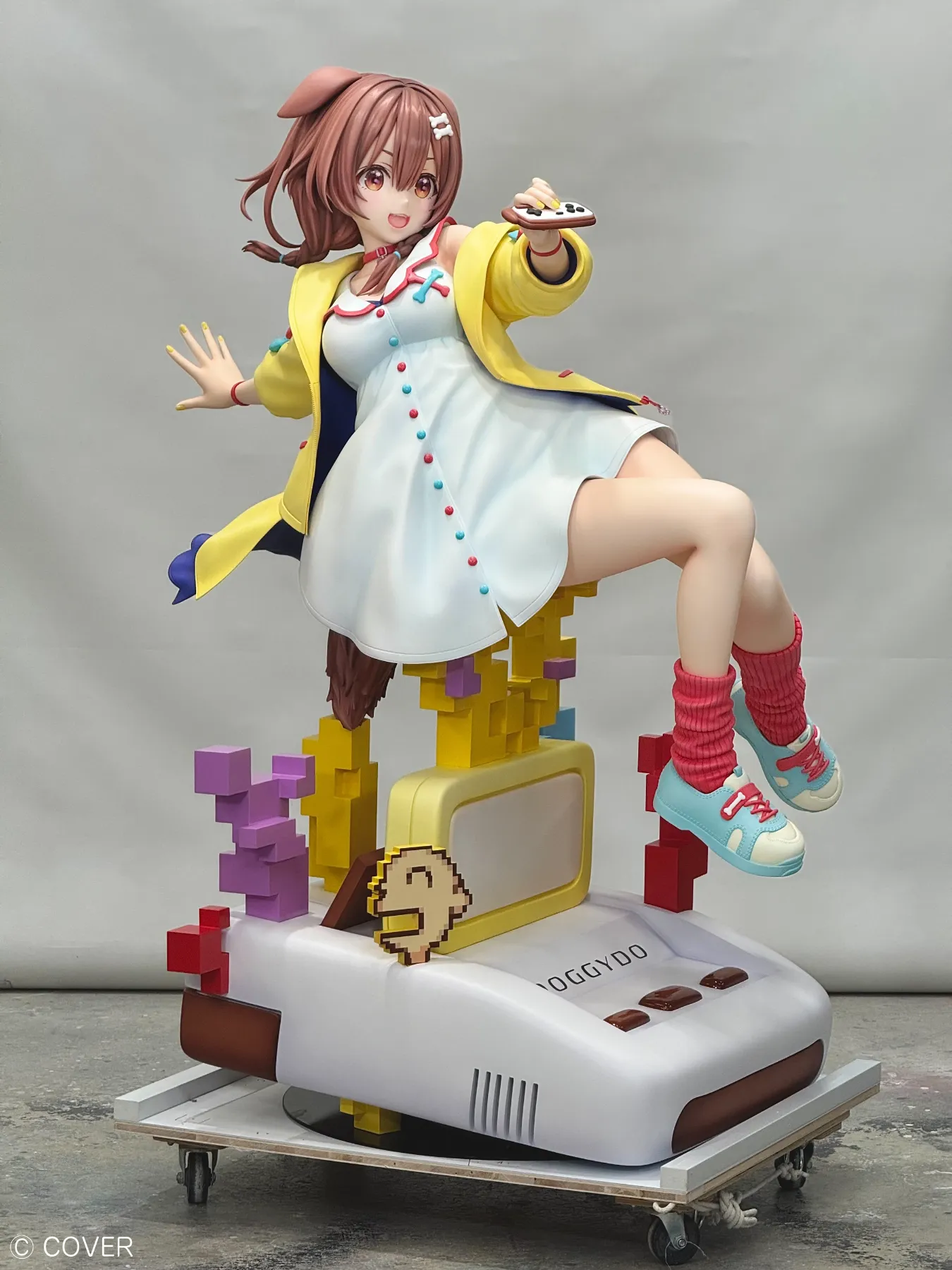 Design COCO │ PRODUCTS │ 【等身大】戌神ころね 等身大フィギュア