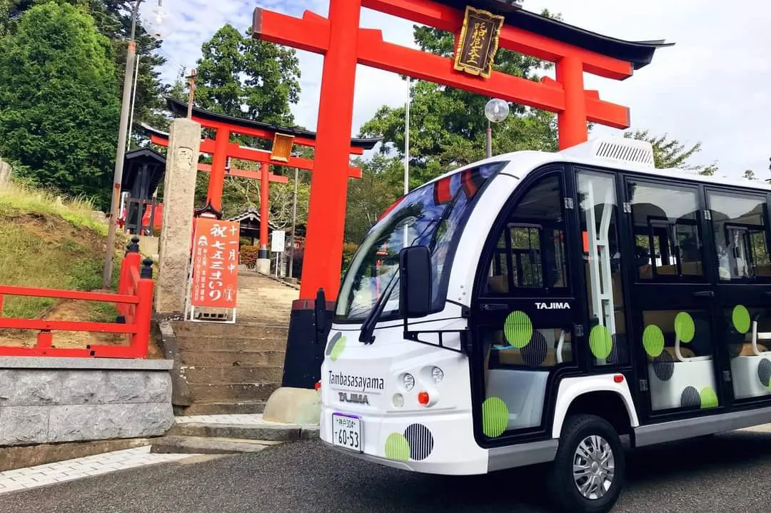 丹波篠山市でグリーンスローモビリティ TAJIMA NAO が定期運行開始｜次