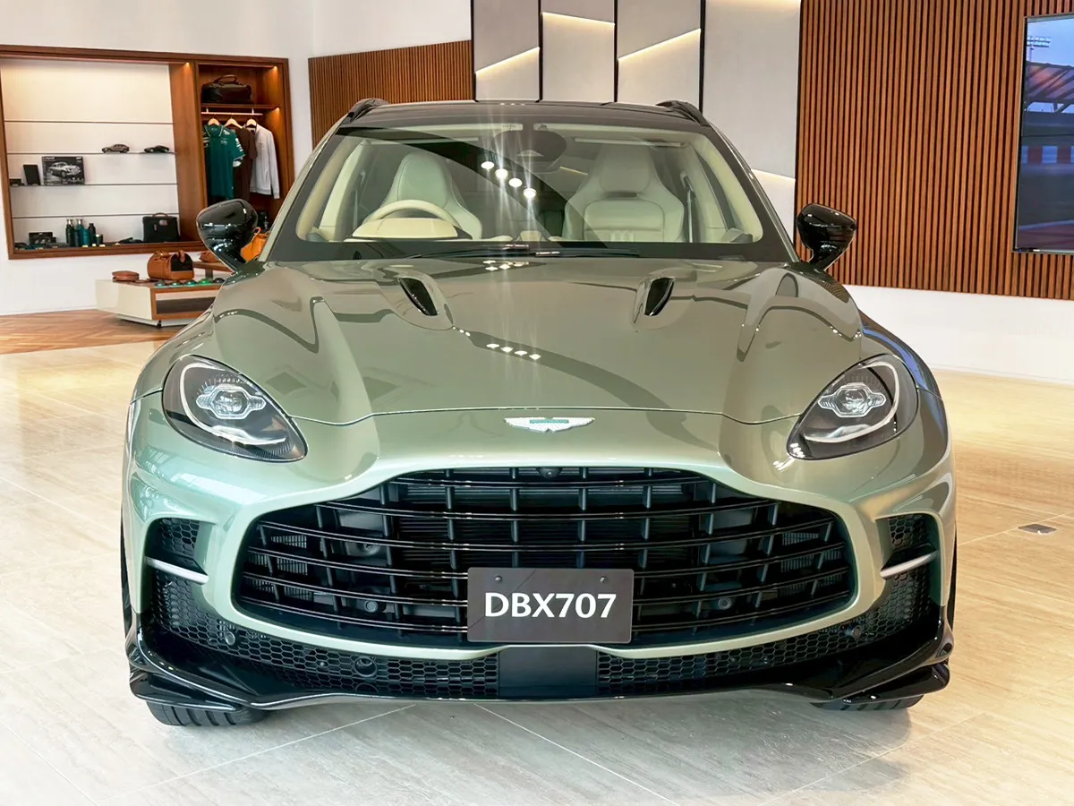 DBX707｜新車｜アストンマーティン仙台