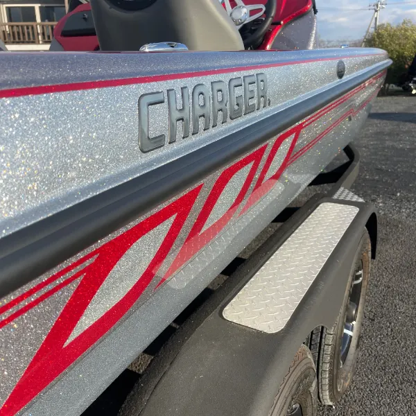 ロングスゲートボート ZX SERIES - ZX150 | BOATS ボート | SKEETER BOATS JAPAN