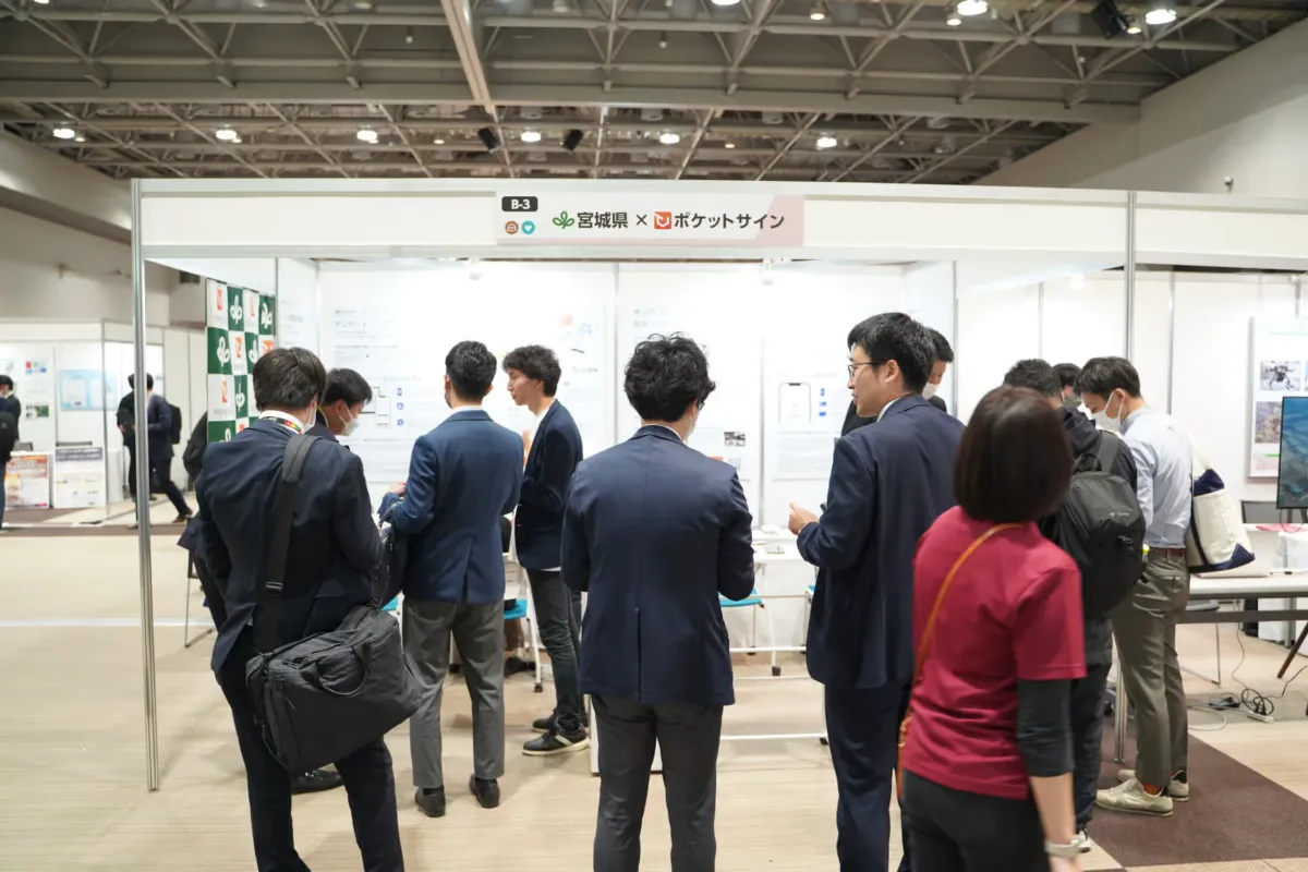 購入専門ページ QNAP 12ポート半幅ラックマウント10GbEマネージドネットワークスイッチ