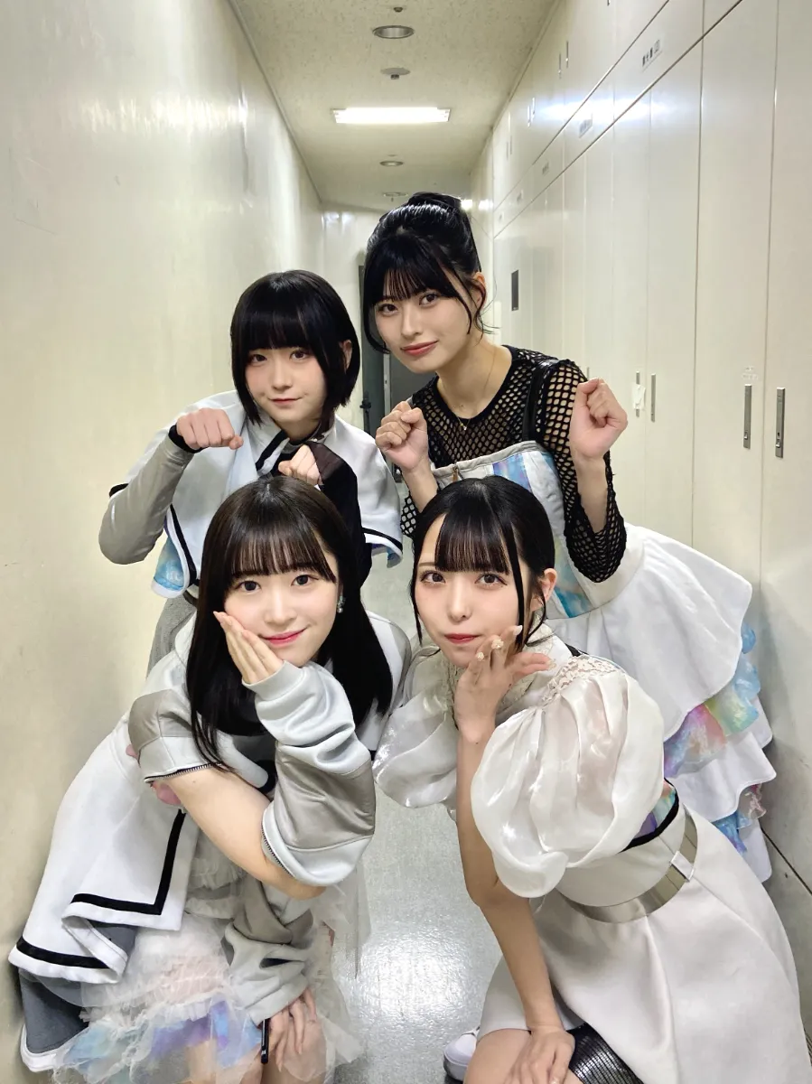 NEW YEAR'S IDOL SCRAMBLE Produced by TIGET FES & SUPER LIVE