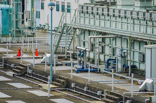 電子申請の拡充で窓口業務を削減、住民サービスの利便性を向上