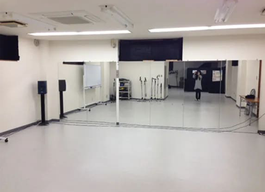 雑司ヶ谷校のスタジオ