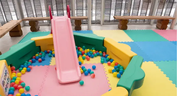 認証保育園(認定保育園)とは －特徴や要件から認可保育園との違いまで解説カバー画像