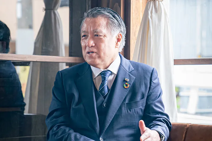 ‘01 UEFA チャンピオンズリーグ優勝記念FCバイエルン・ミュンヘンネクタイ 01 UEFA チャンピオンズリーグ優勝記念FCバイエルン・ミュンヘン