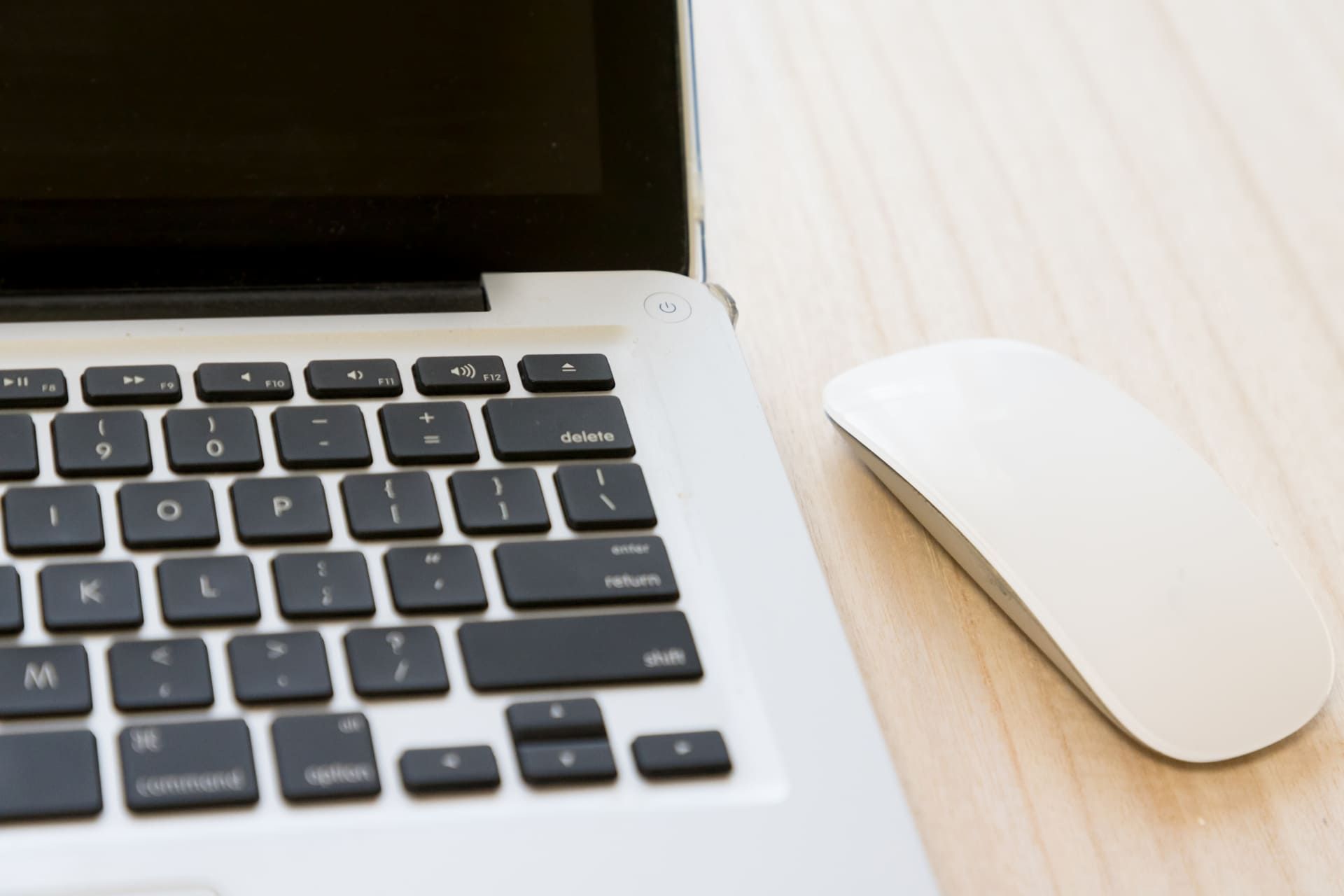 エンジニアの副業は週1からできる