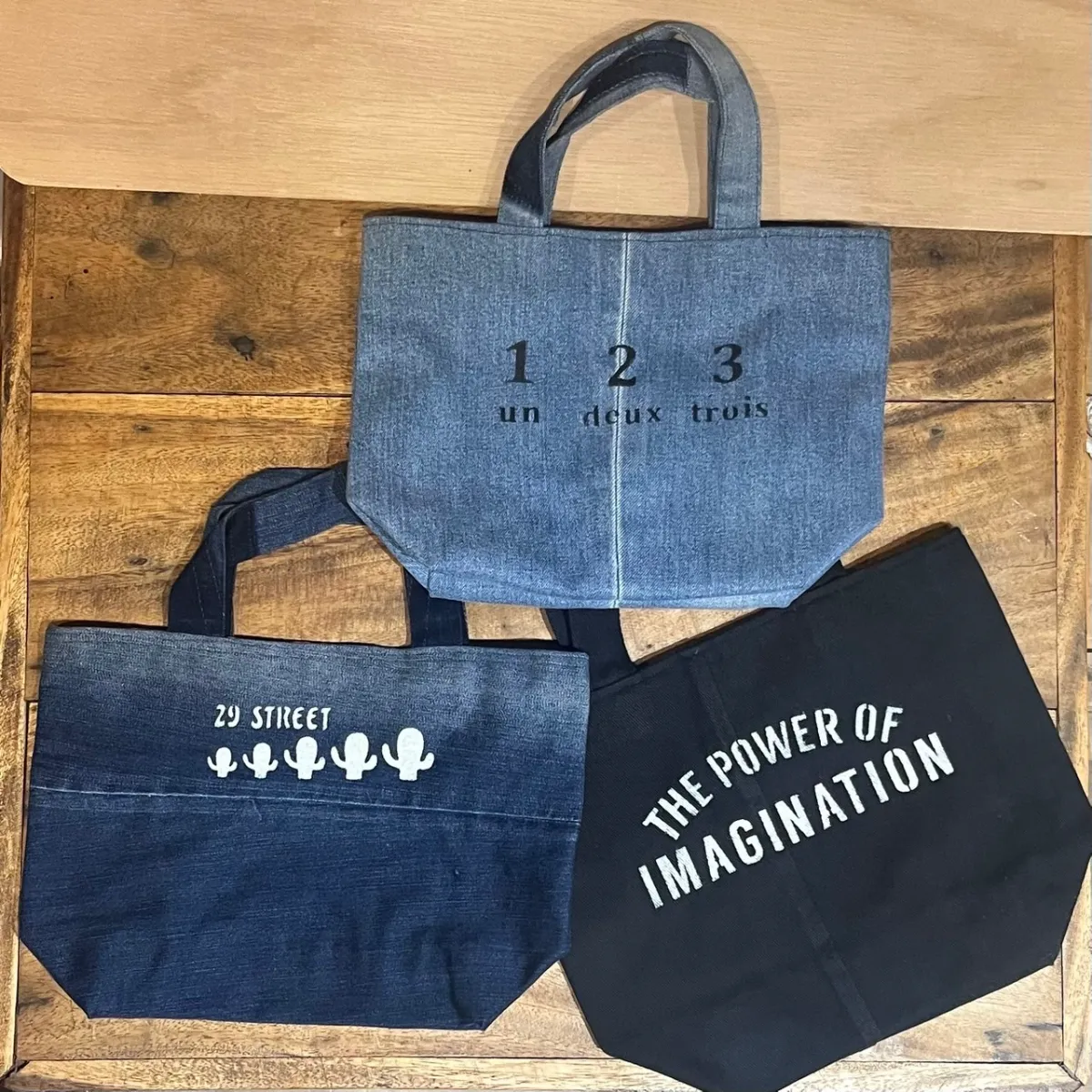 トップページ-Handmade Shop No.15 ｜ 大阪府高槻市の雑貨屋