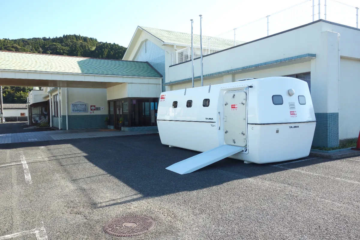 シェルダー 宮崎県日南市（民間企業） ｜浮揚式津波洪水対策用シェルター