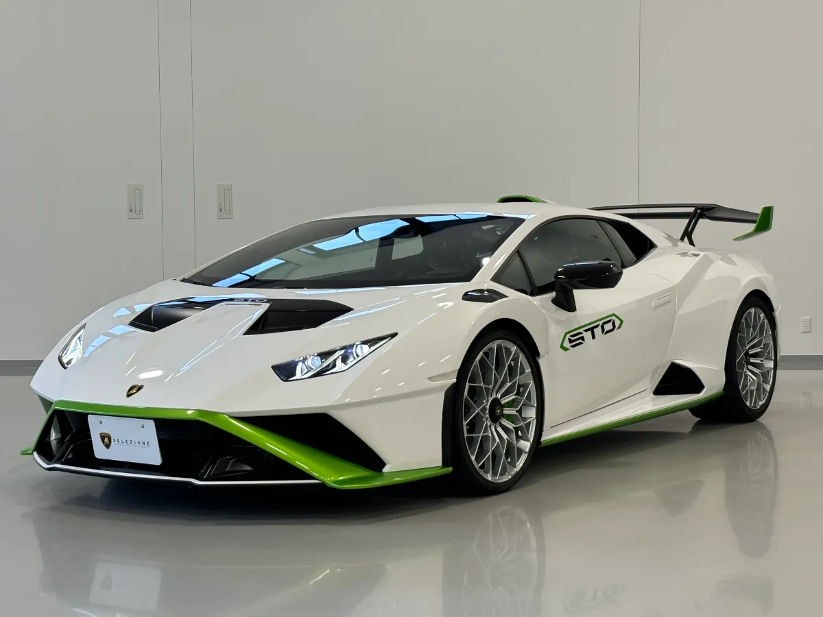 ランボルギーニまとめ売り！！ A 100 million yen Lamborghini is used to go to Japan's largest