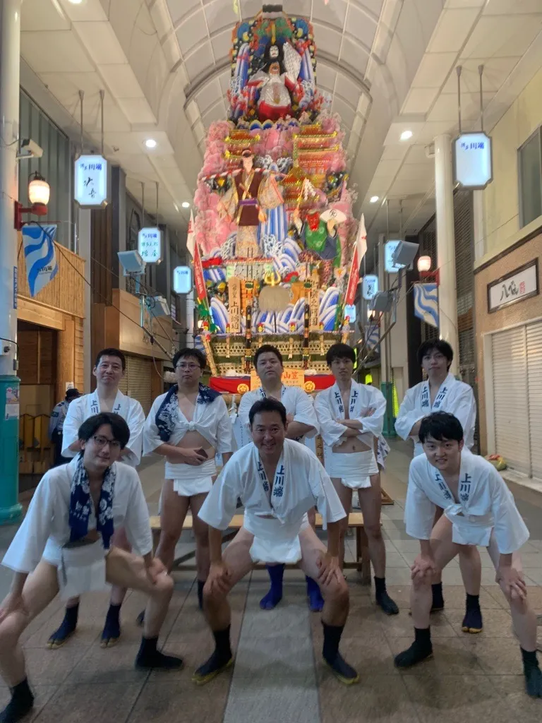 山笠祭 博多伝統の夏祭り「博多祇園山笠」を締めくくる「追い山笠」に参加しました！ | アークエルテクノロジーズ株式会社