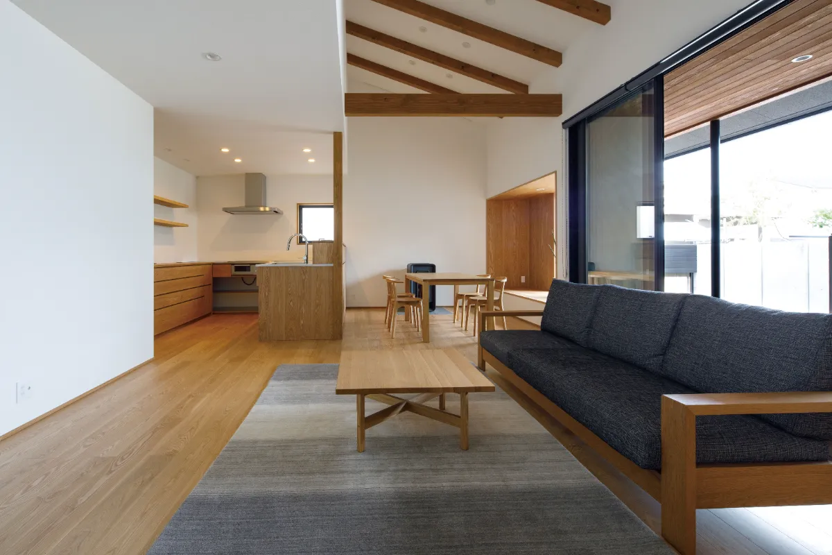 あたたかい家13選】寒さ知らずで電気代も節約できる！そのひみつ