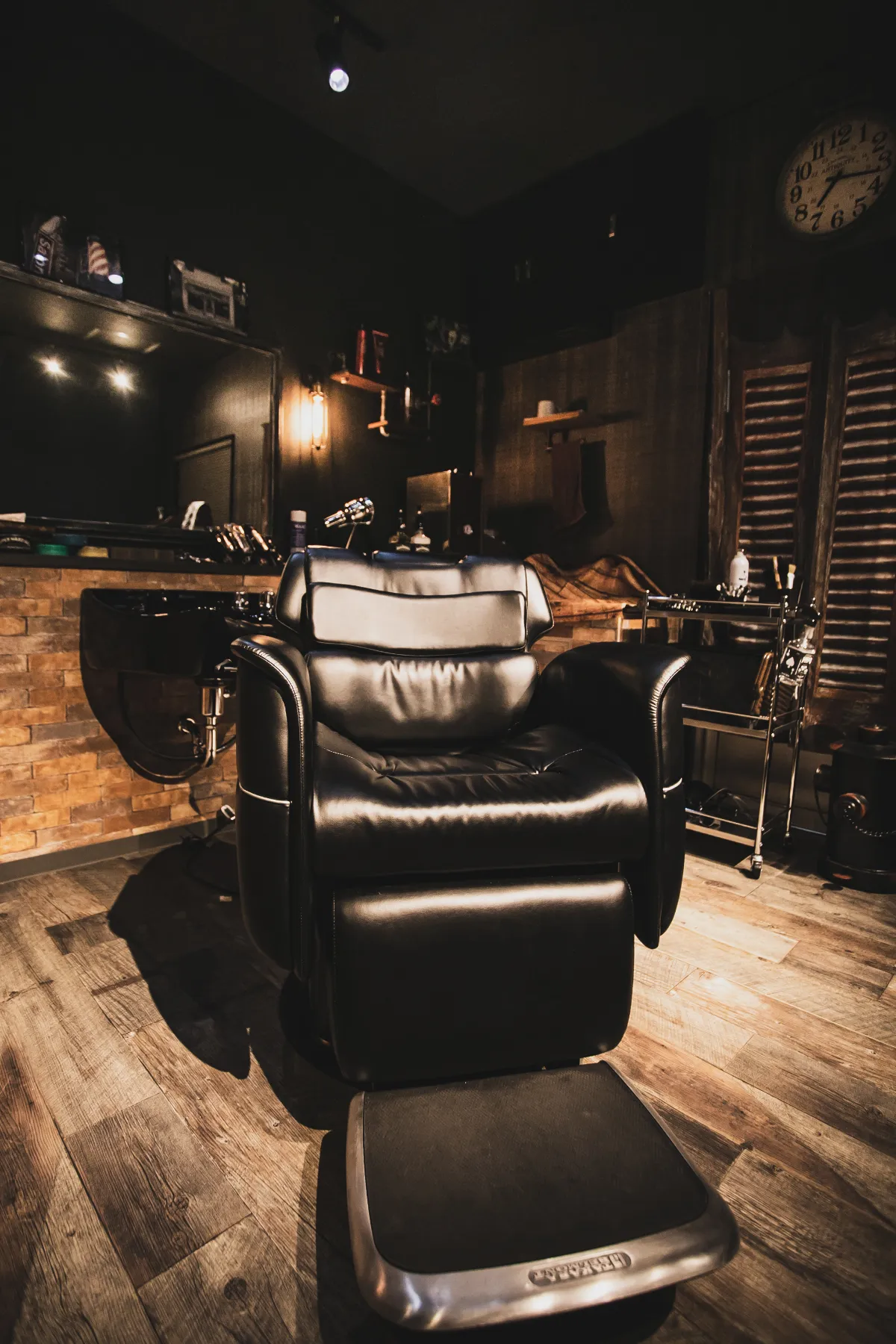 倉敷市中島の理容室 理髪店 ダイナマイト Mensonlysalondynamite 倉敷市中島の理容室 理髪店 ダイナマイト Mensonlysalondynamite