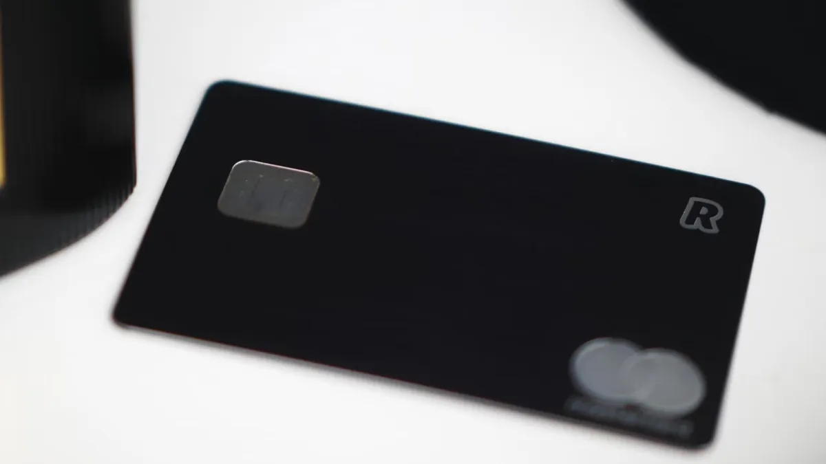 Revolutがステーブルコイン発行か、PayPalに次いで決済事業者のトレンドとなるか