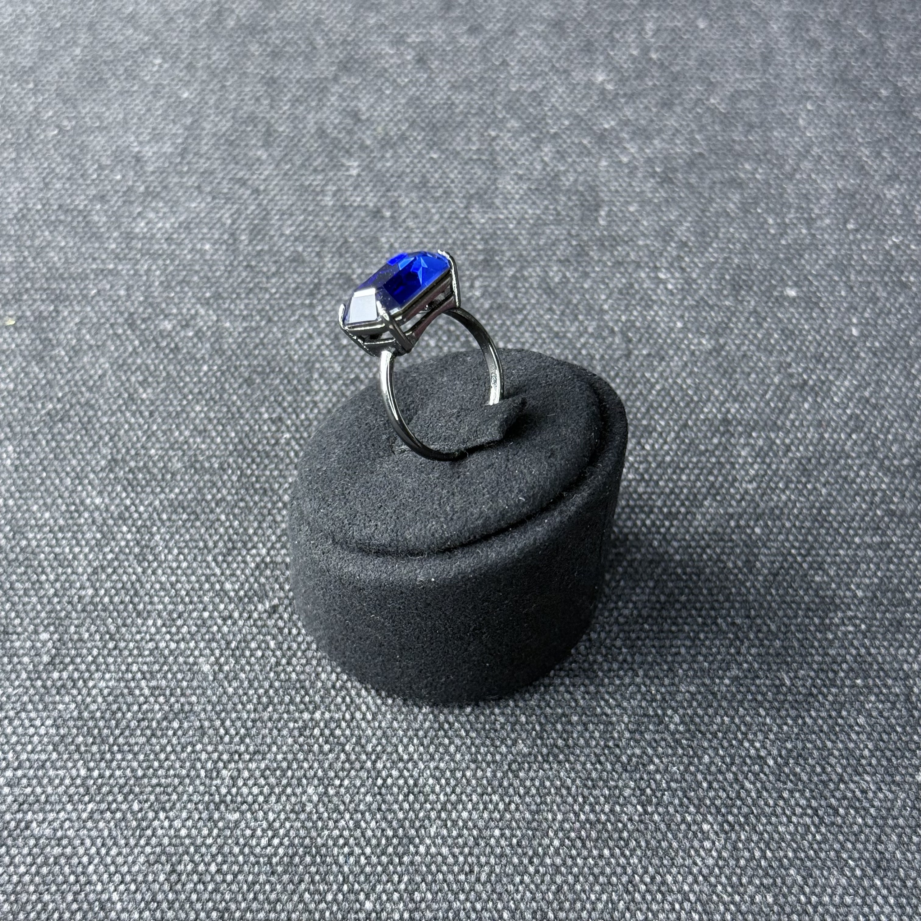 のお写真です。Quadratus lapis