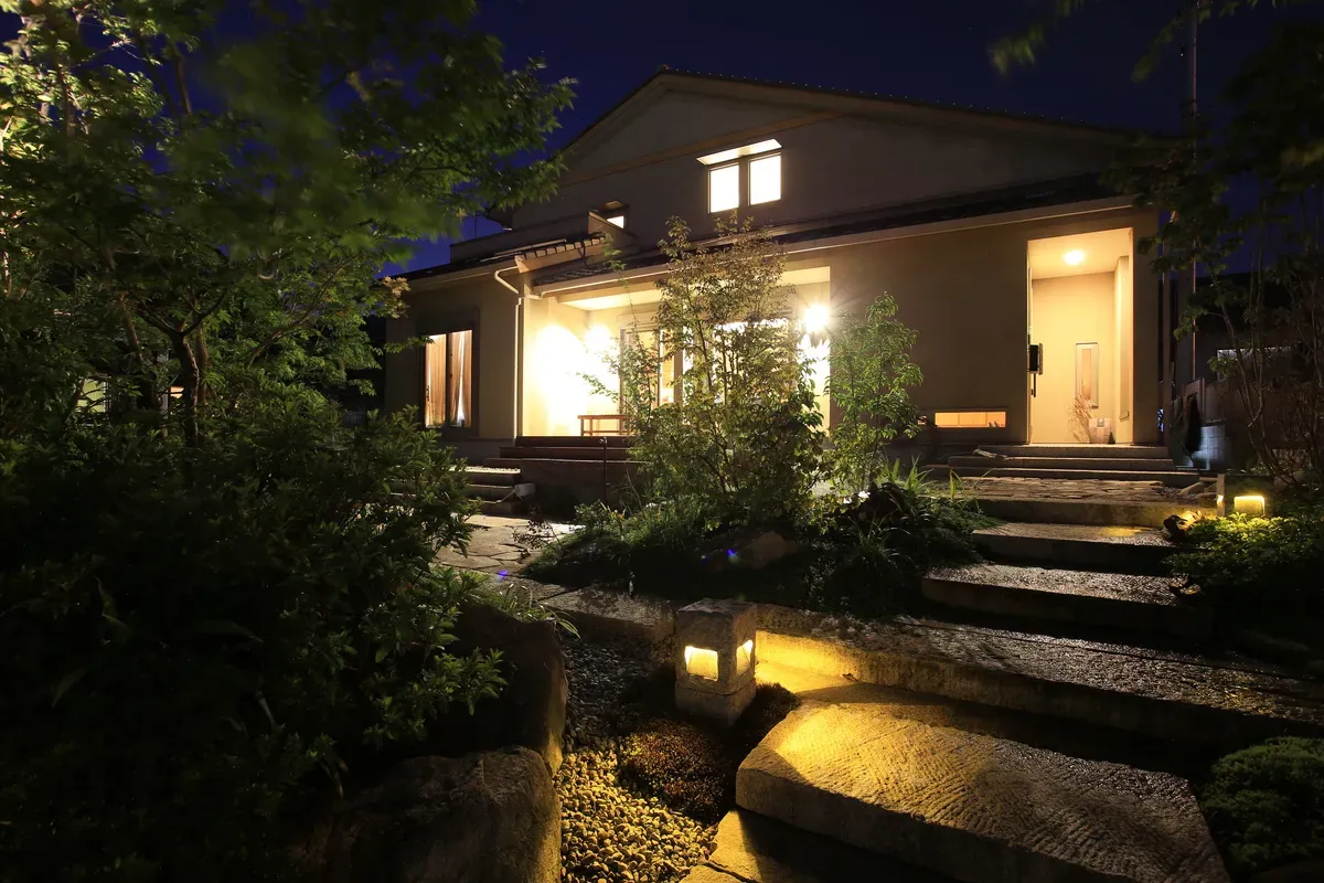 岐阜県可児市‗お庭‗Y様邸‗夜景全景