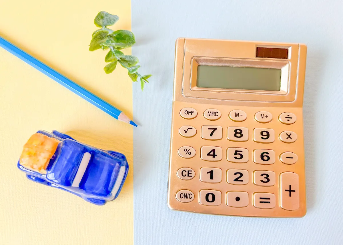 テスラの価格と購入時の選び方を徹底解説