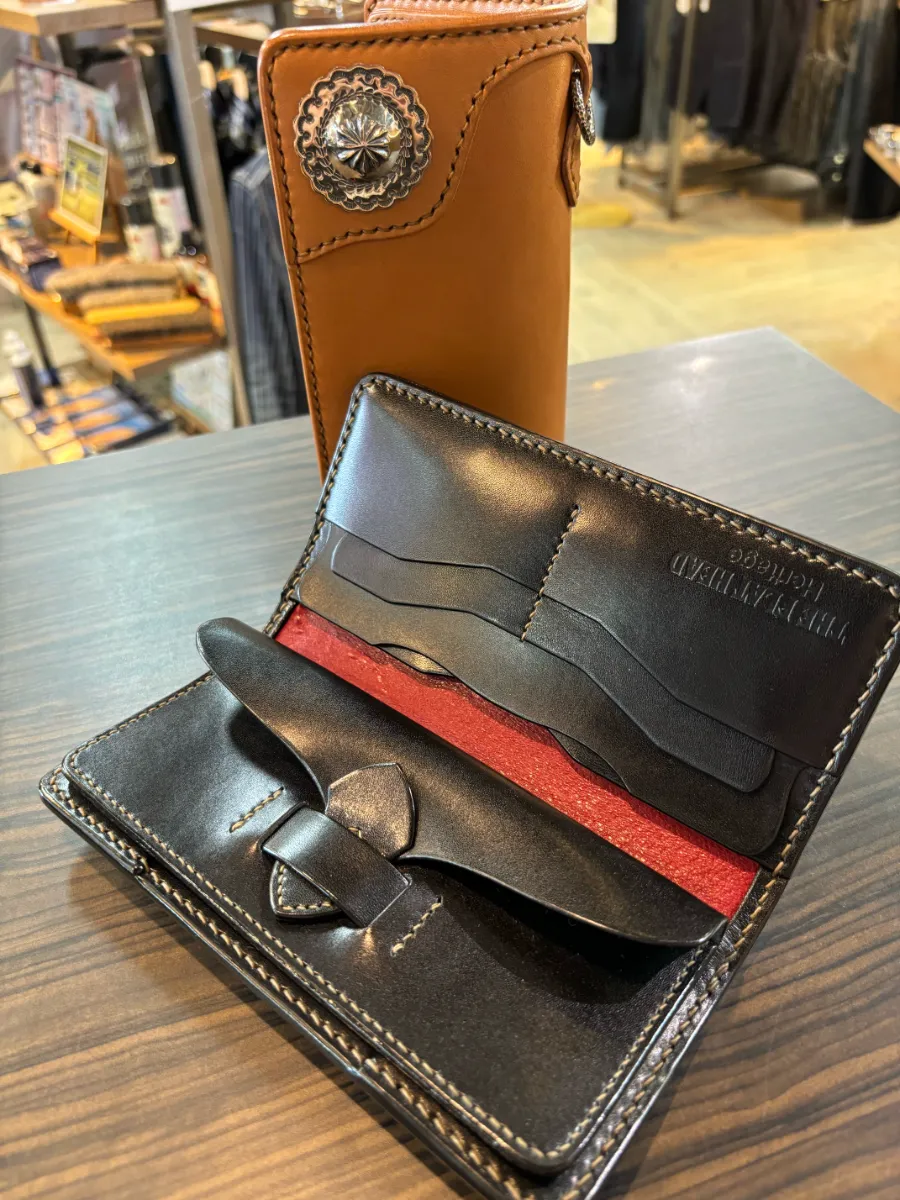 美品⭐️THE FLAT HEAD フラットヘッド バイカーウォレット　長財布　黒 美品⭐️THE FLAT HEAD フラットヘッド バイカーウォレット 長財布 黒